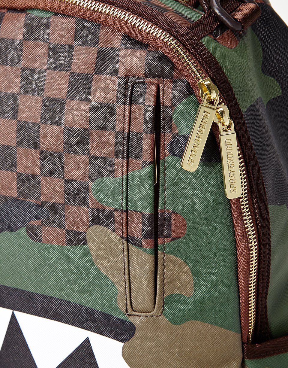 SPRAYGROUND SHARKS IN PARIS (CAMO EDITION)