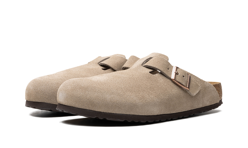 Boston Soft Footbed "Suede Taupe" 560771