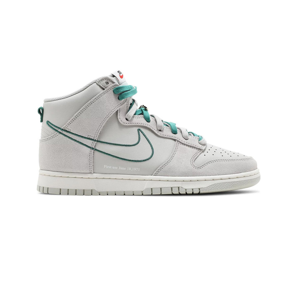 Dunk High SE 'First Use Green Noise'