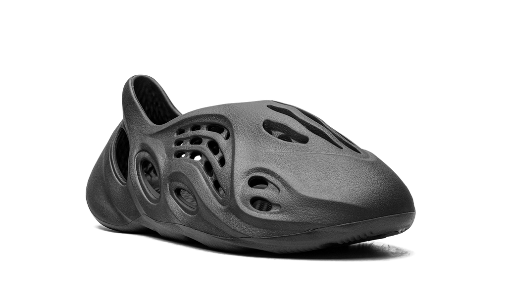 Yeezy Foam Runner "Onyx" HP8739