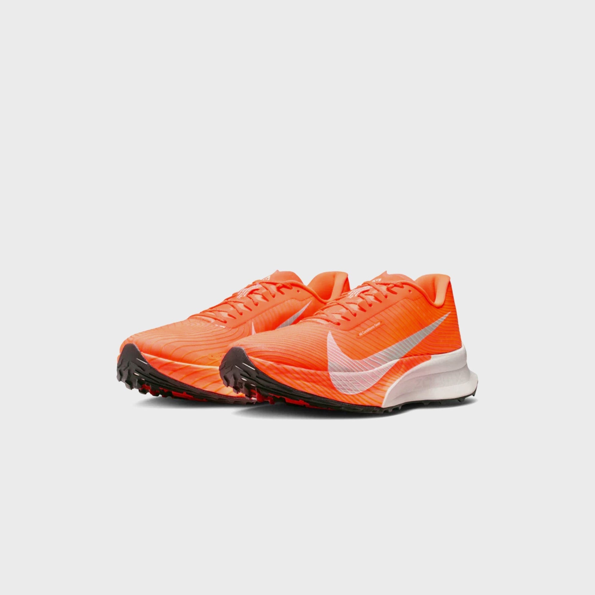 Nike ACG Ultrafly Trail - Hyper Crimson / Total Orange / Vivid Purple / White