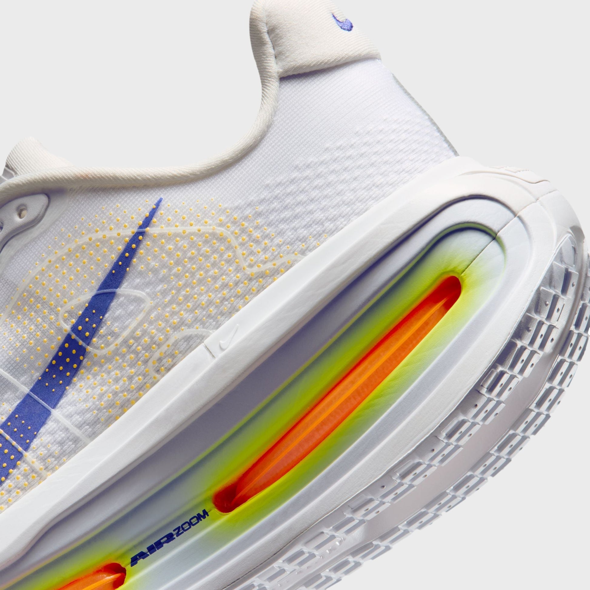 Nike Vomero Premium - White / Total Orange / Laser Orange / Lapis