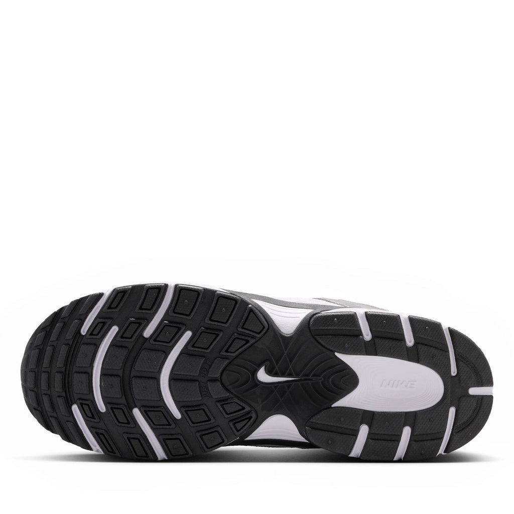 Nike V5 RNR (GS) - White/Vast Grey