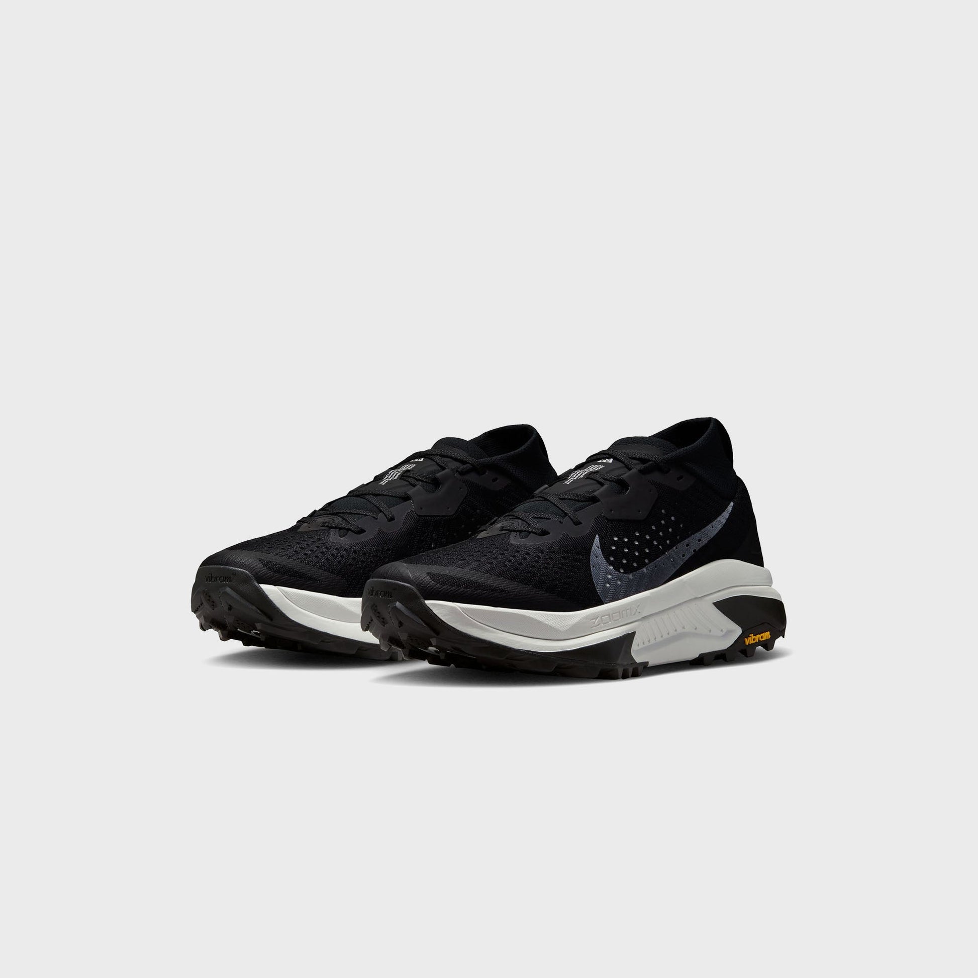 Nike ACG Zegama - Black / Safety Orange / Anthracite / Summit White