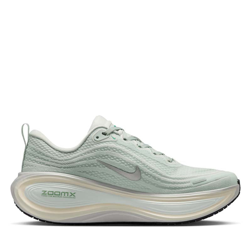 Women's Nike Vomero Plus - Light Silver/Metallic Silver