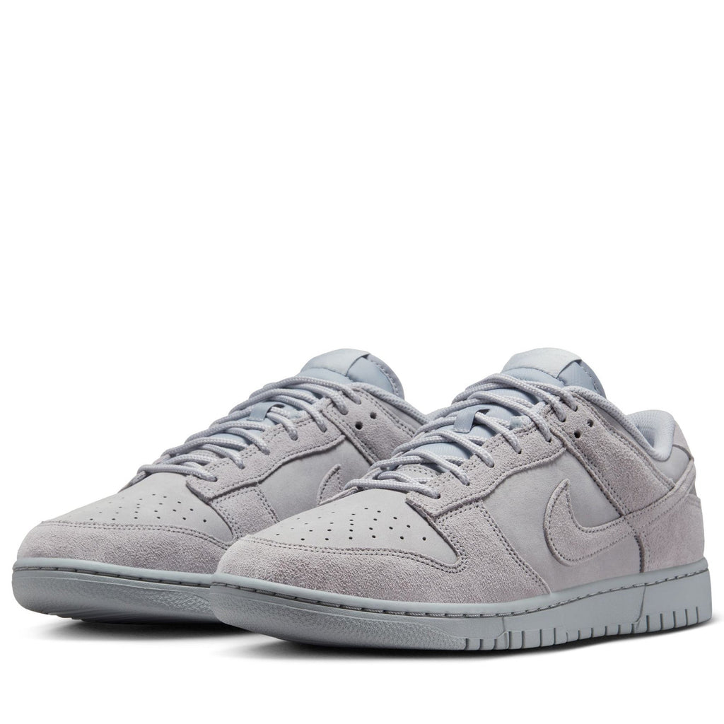 Nike Dunk Low Retro SE - Wolf Grey/Wolf Grey