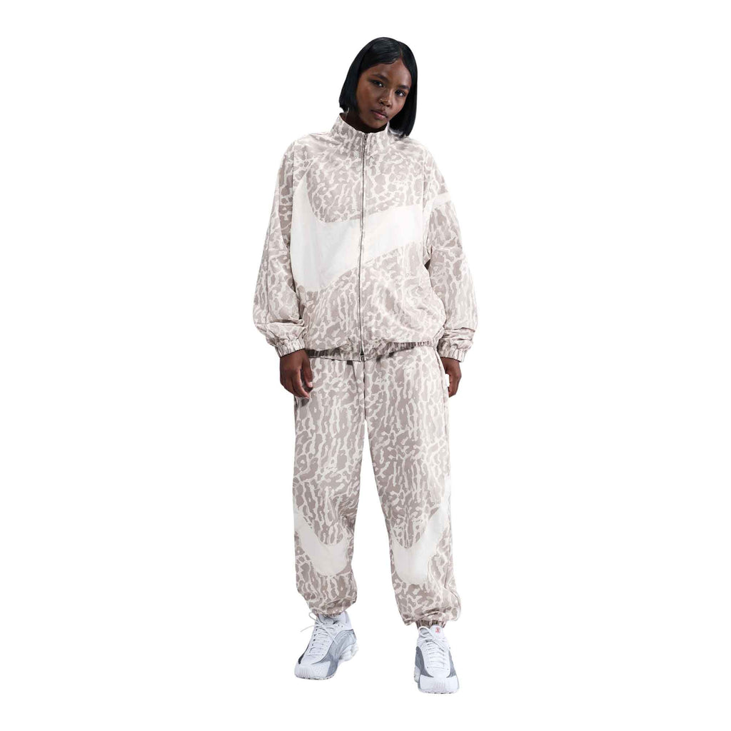 Nike Sportswear Women's Woven Printed Jacket