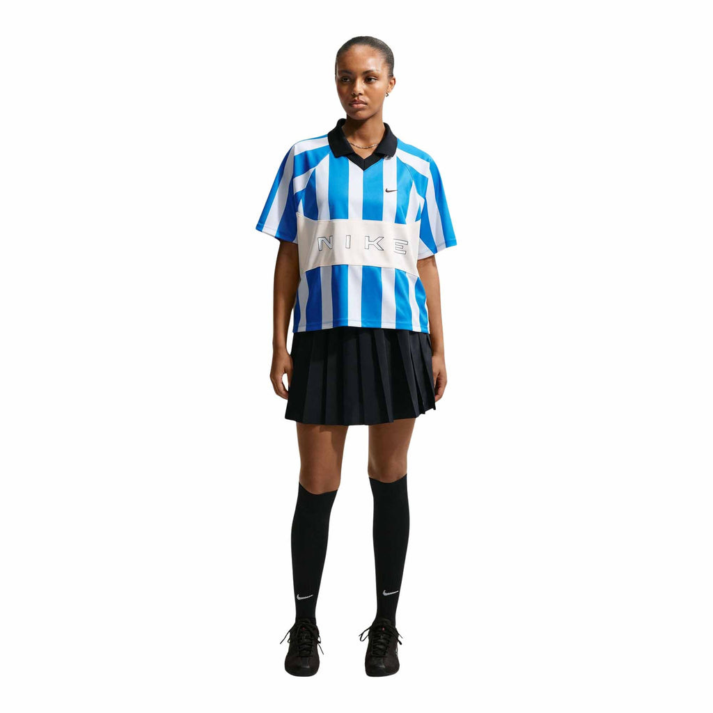 Nike Sportswear Women's Mid-Rise Pleated Skirt