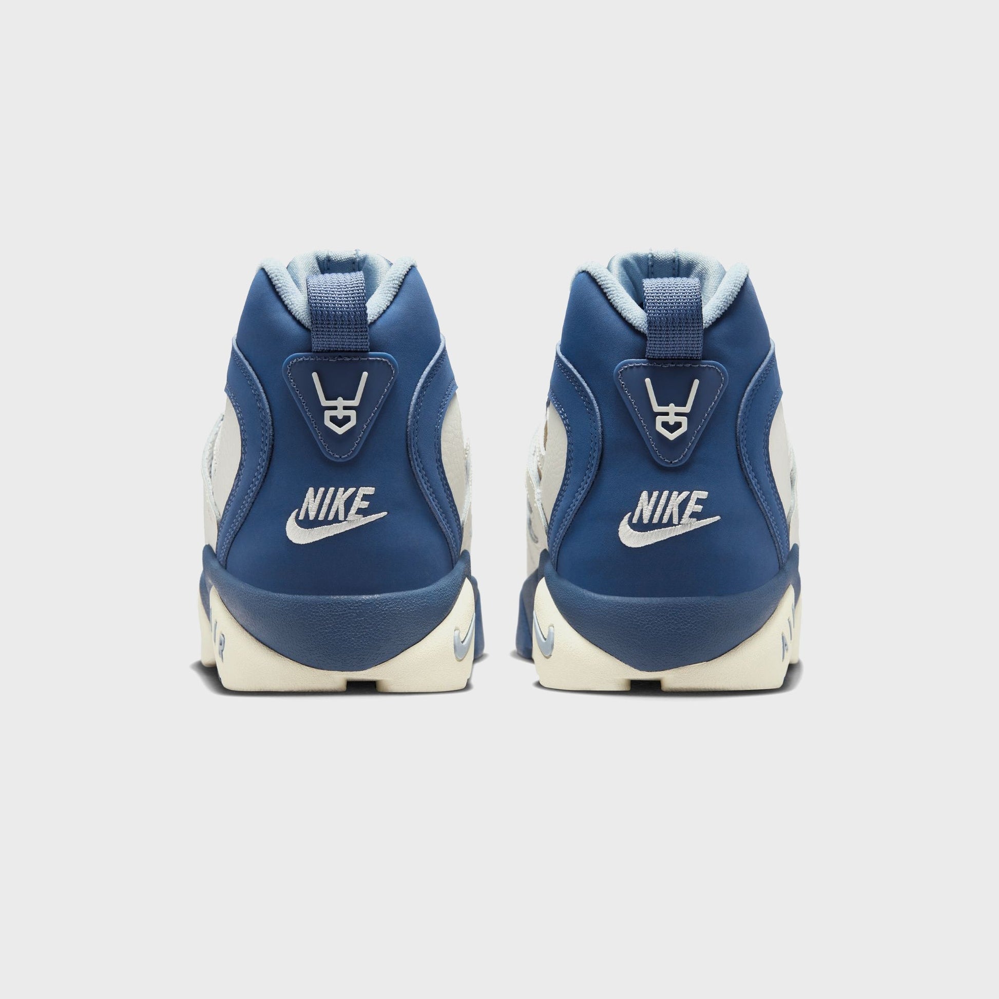 Nike Air Diamond Turf II - Sail / Blue Grey