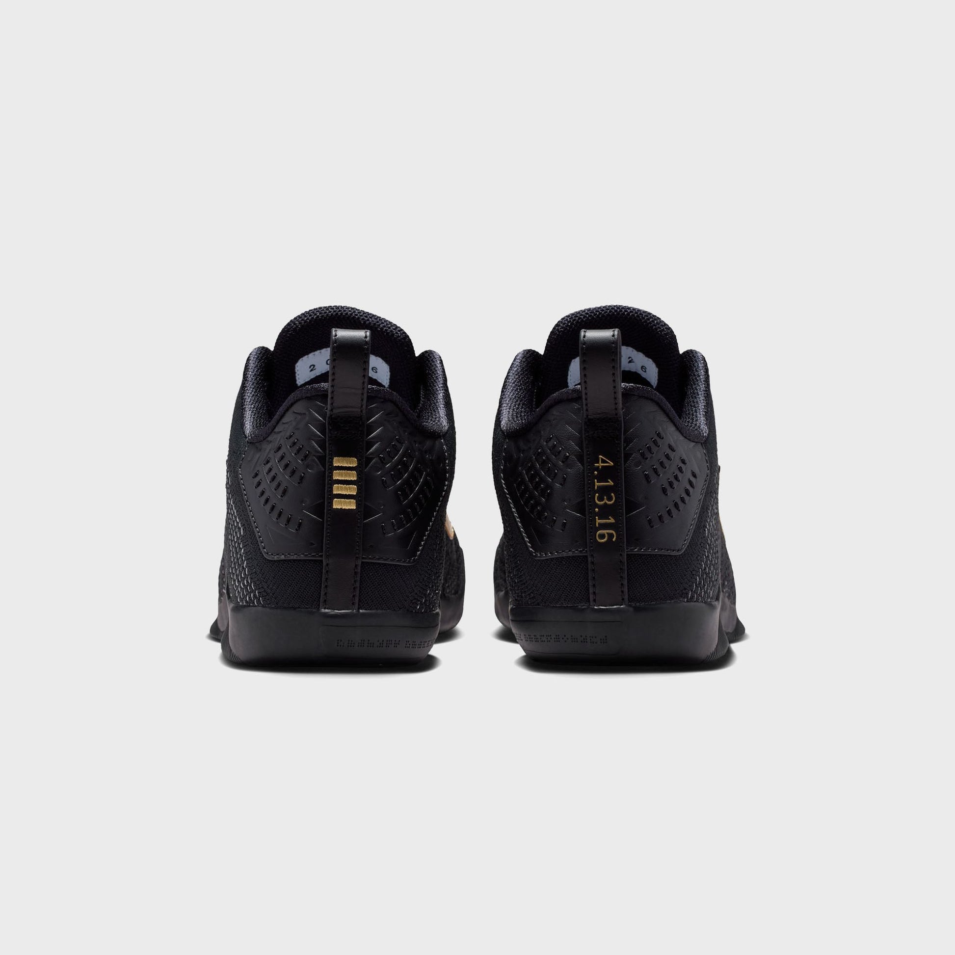 Nike Kobe 11 Elite Protro - Black / Metallic Gold