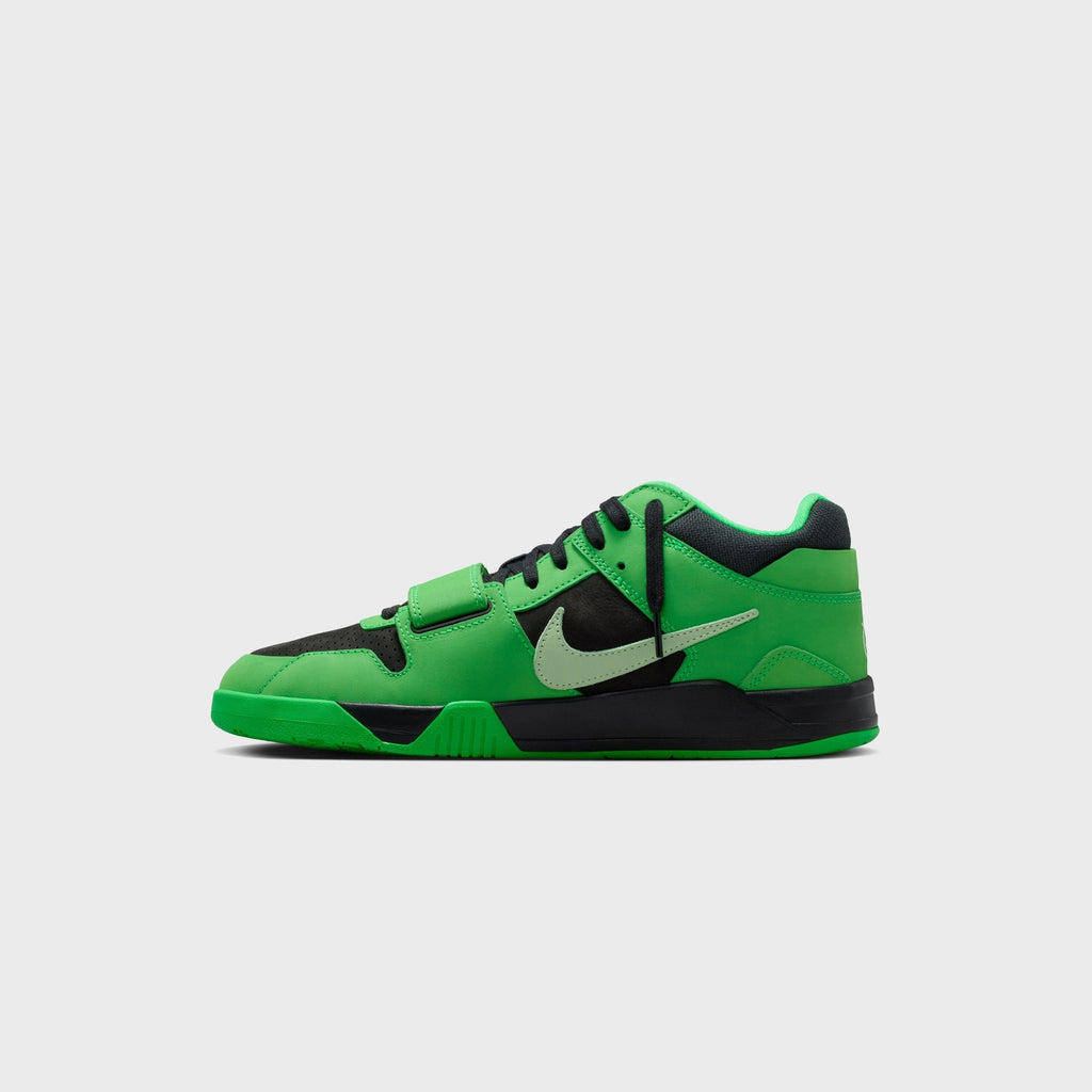 Jordan x Travis Scott Jumpman Jack TR - Green Spark / Vapor Green / Black
