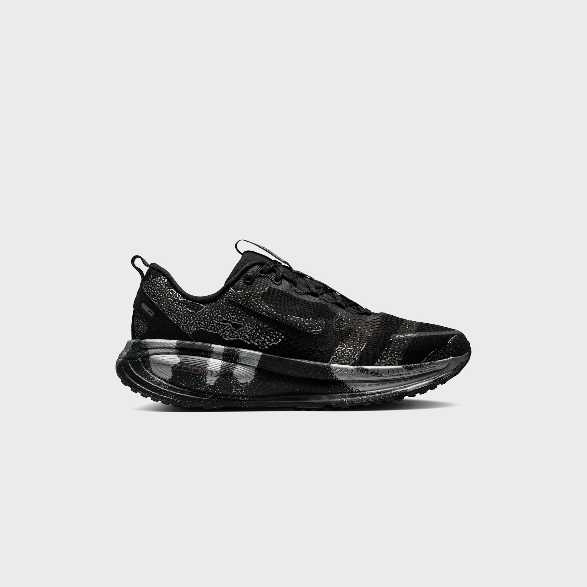 Nike Vomero 18 - Iron Grey / Light Smoke Grey / Black