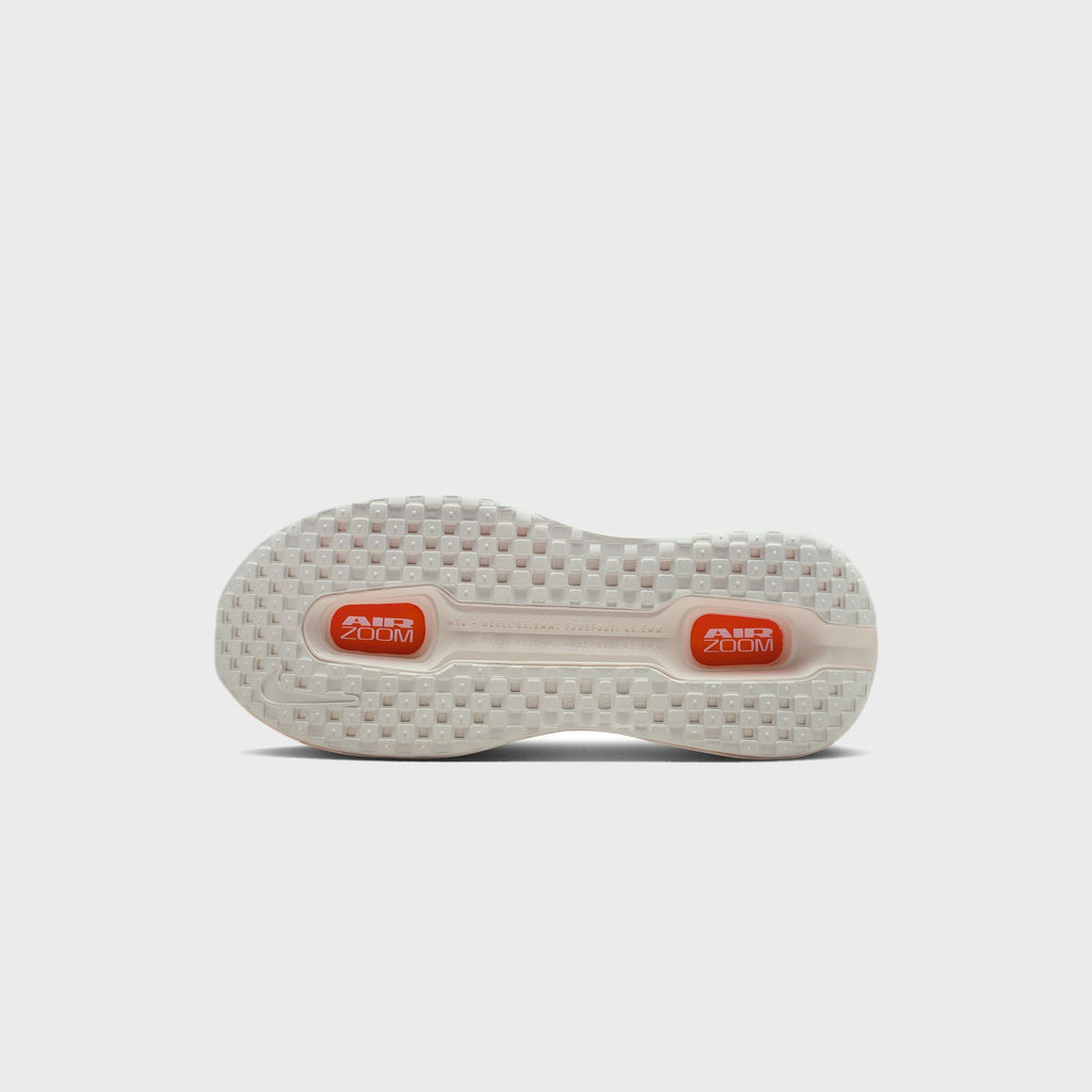 Nike Vomero Premium - Sail / Black / Coconut Milk / Total Orange