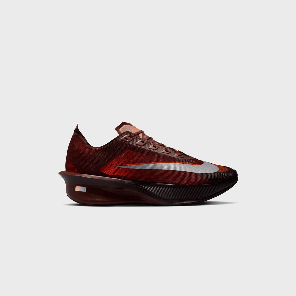 Nike x Renegade Running ZoomX Vaporfly Next 4 - Brown Basalt / Hyper Crimson