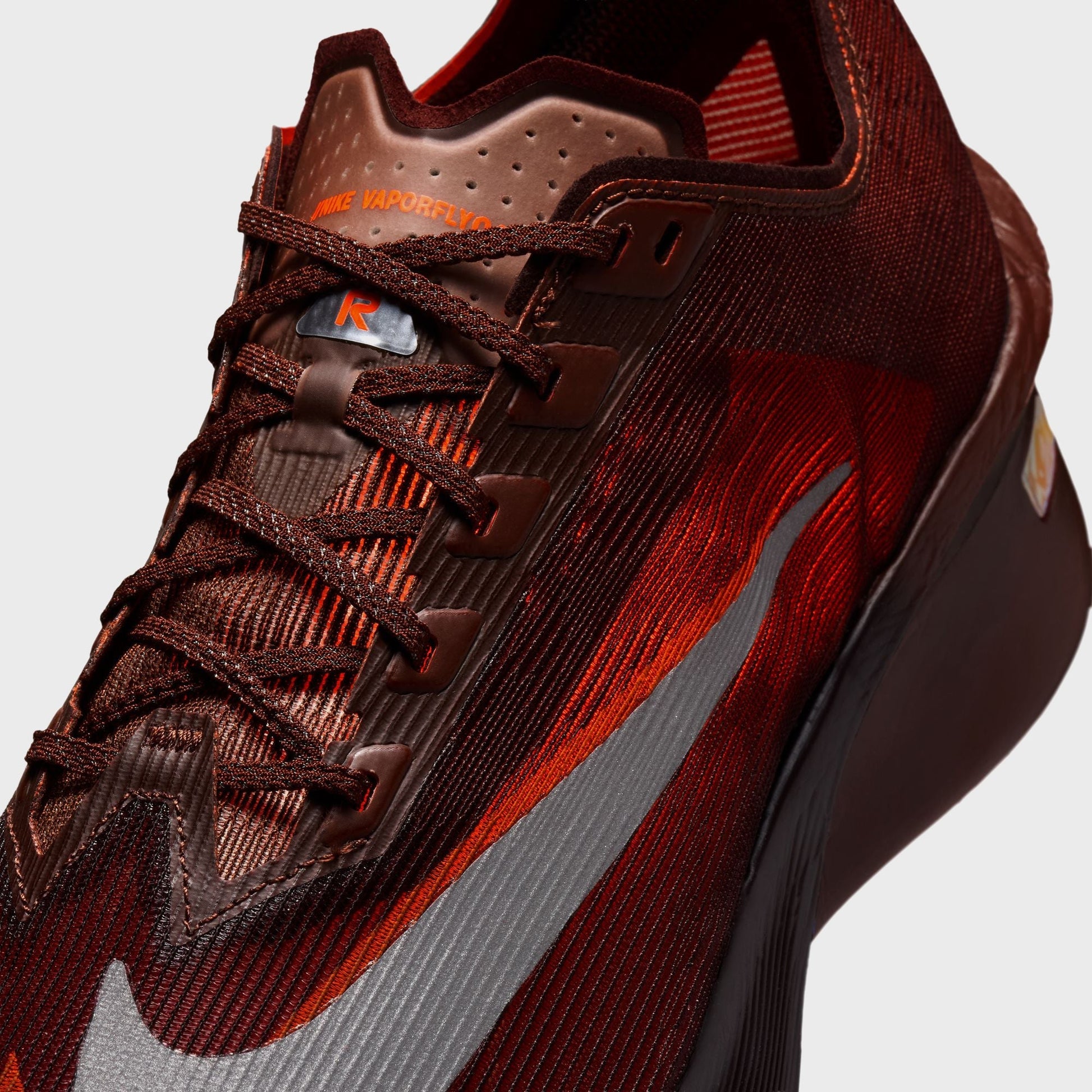 Nike x Renegade Running ZoomX Vaporfly Next 4 - Brown Basalt / Hyper Crimson