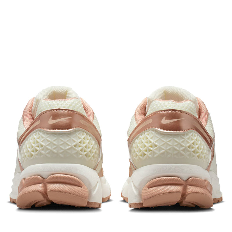 Women's Nike Zoom Vomero 5 - Sail/Rose Gold