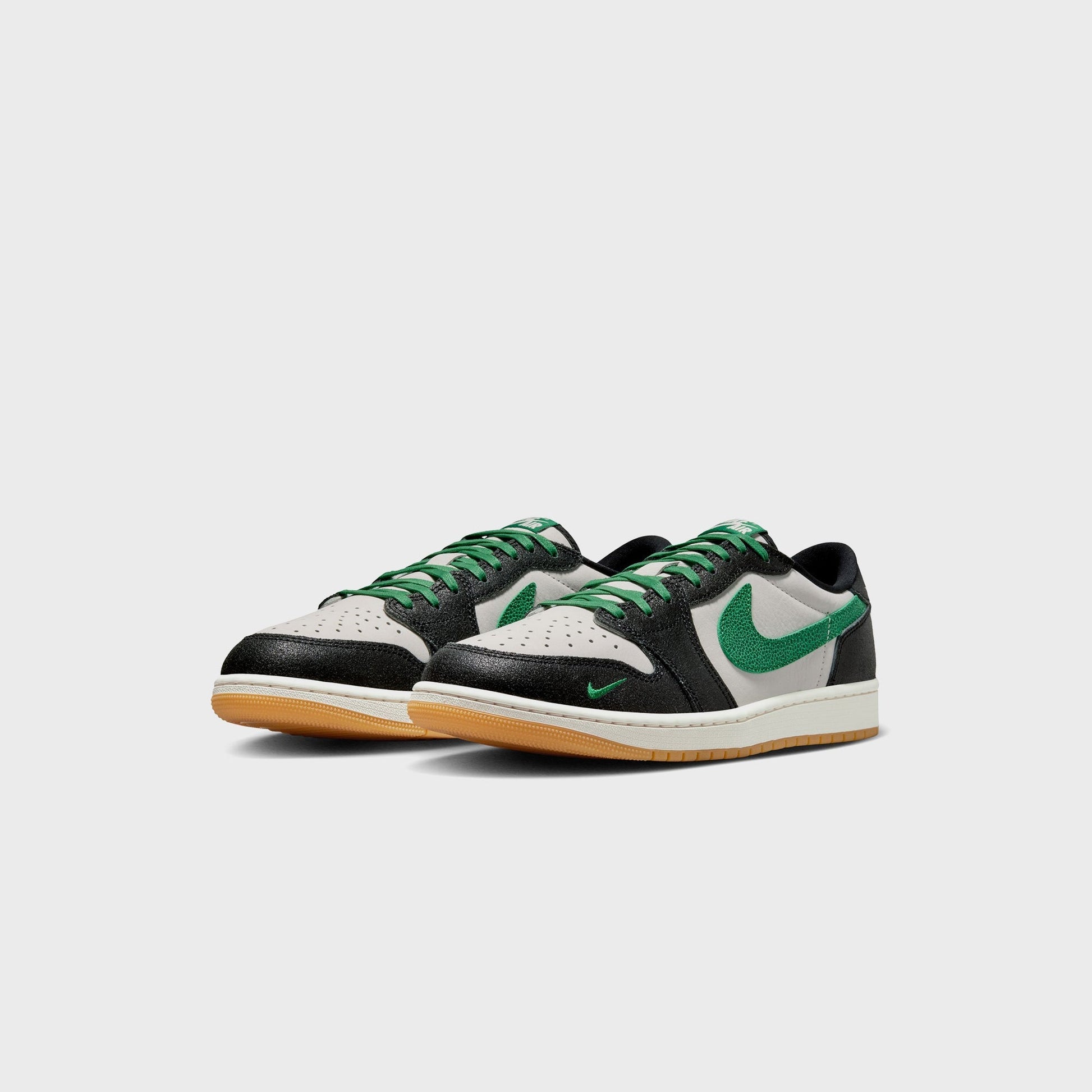 Jordan Air Jordan 1 Retro Low OG - Phantom / Black / Black / Pine Green