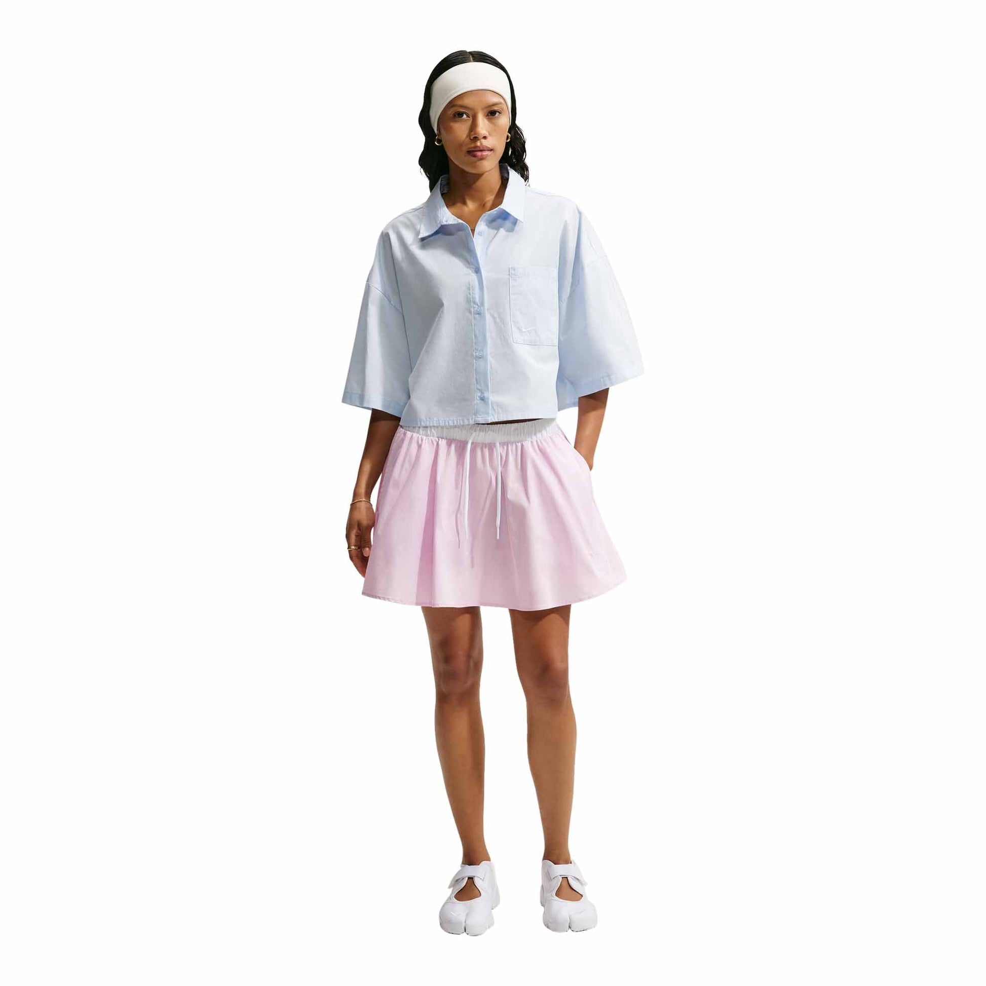 Nike Sportswear Women's Mid-Rise Poplin Mini Skirt