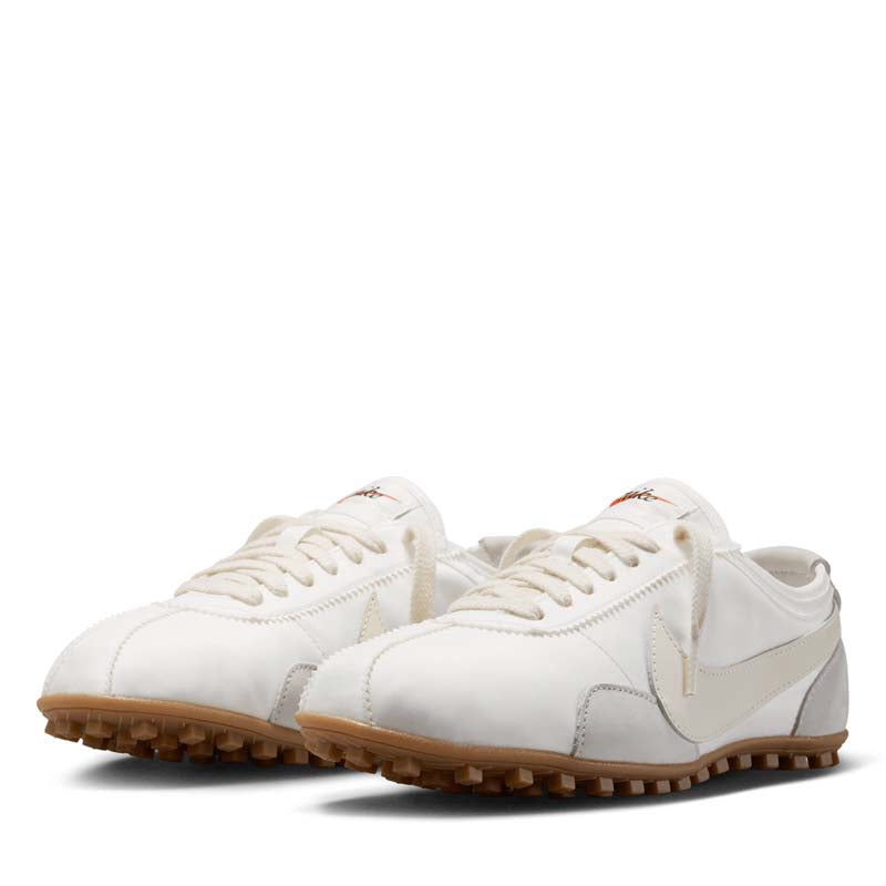 Women's Nike Moon Shoe OG - Summit White/Soft Pearl