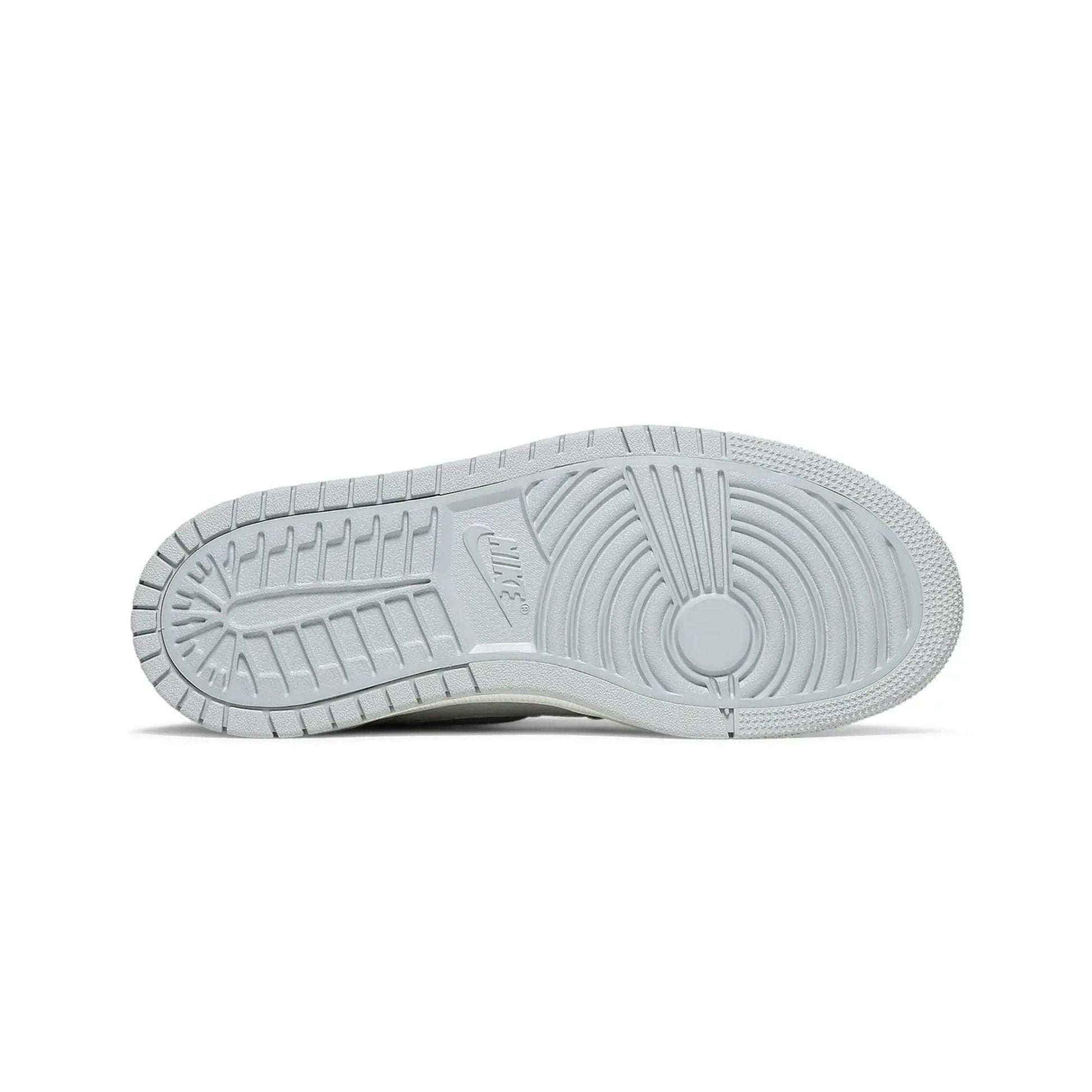 Air Jordan 1 Zoom CMFT 'Photon Dust'