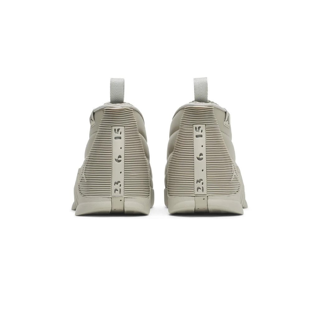 Air Jordan 15 Retro x Billie Eilish W