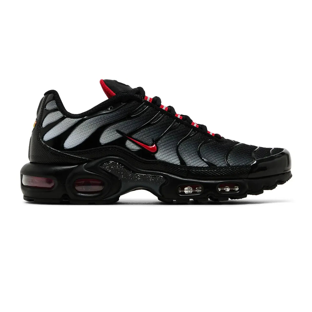 Air Max Plus 'Black Gradient Red' (2019)
