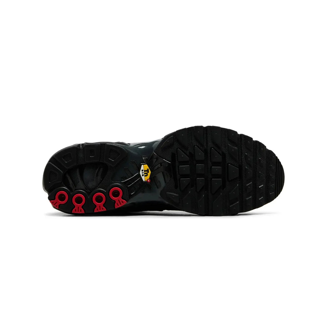 Air Max Plus 'Black Gradient Red' (2019)