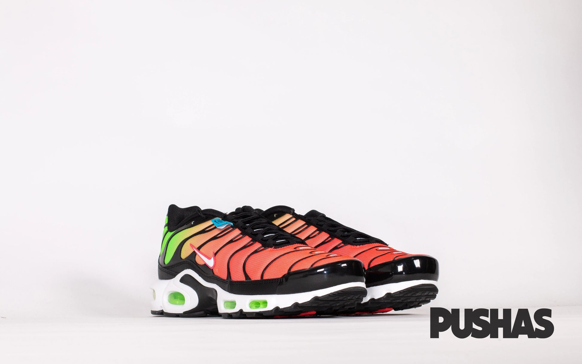 Air Max TN Plus 'Worldwide Pack Crimson Green' (2020)