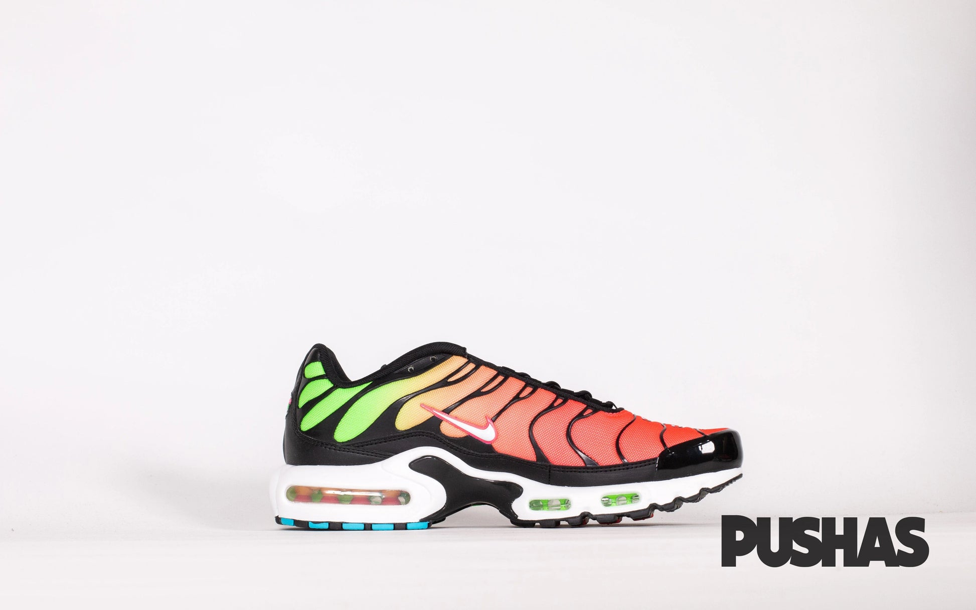 Air Max TN Plus 'Worldwide Pack Crimson Green' (2020)