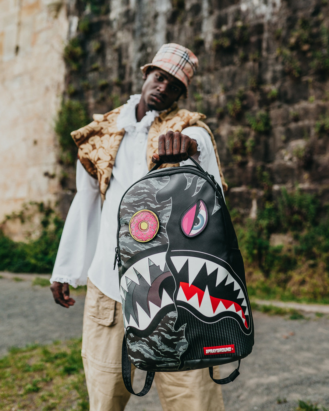 SPRAYGROUND DAZED AND SHARK BACKPACK (DLXV)