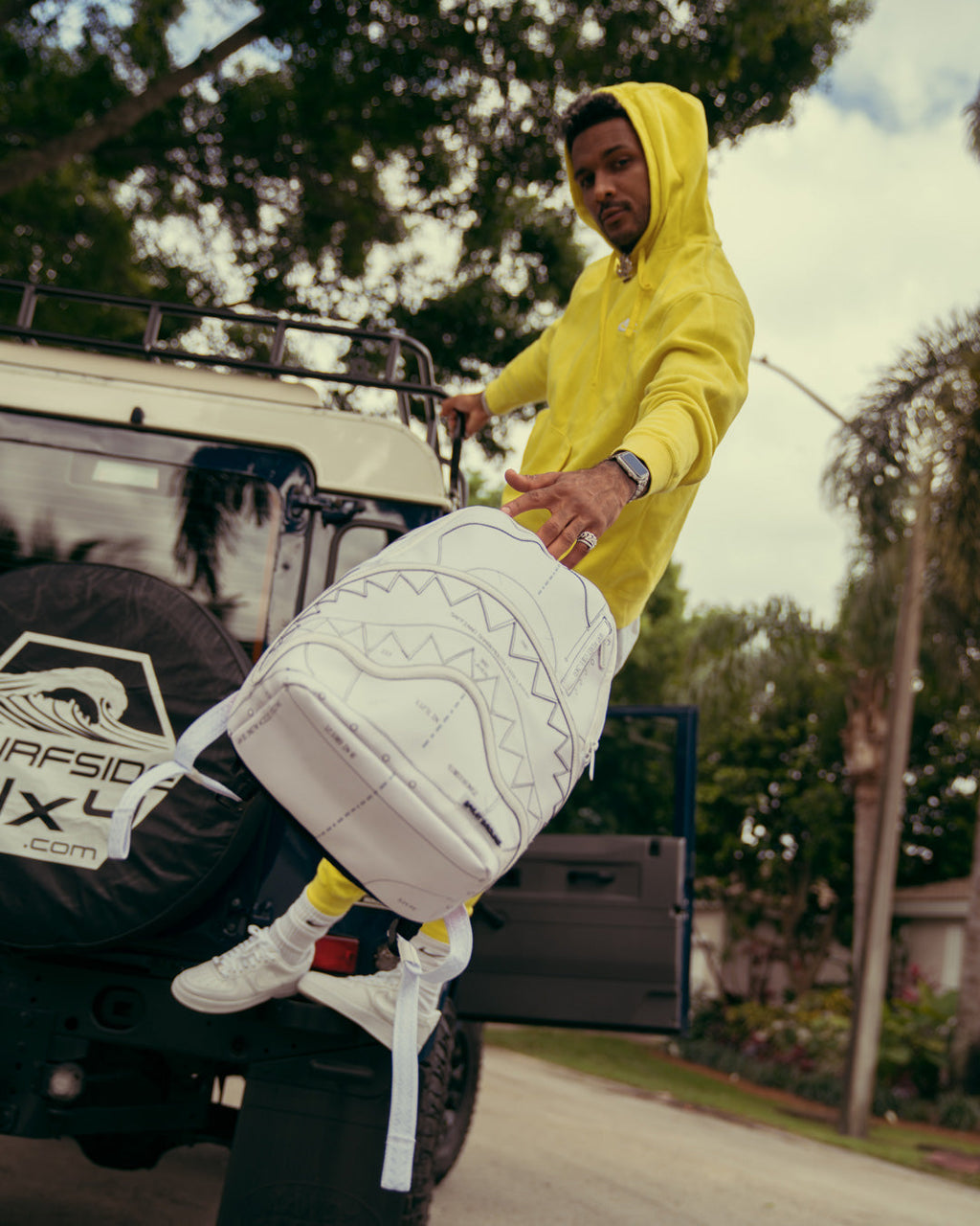 SPRAYGROUND TECHNICAL CUT & SHARK BACKPACK (DLXV)