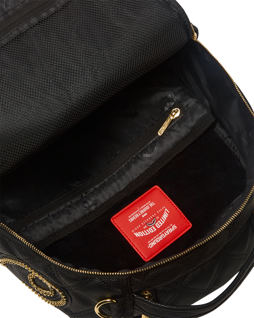 SPRAYGROUND NOIR QUILT GOLD CHAIN SHARK BACKPACK (DLXV)