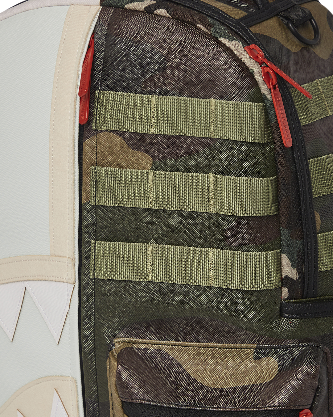 SPRAYGROUND SPLIT WEIRD BACKPACK (DLXV)