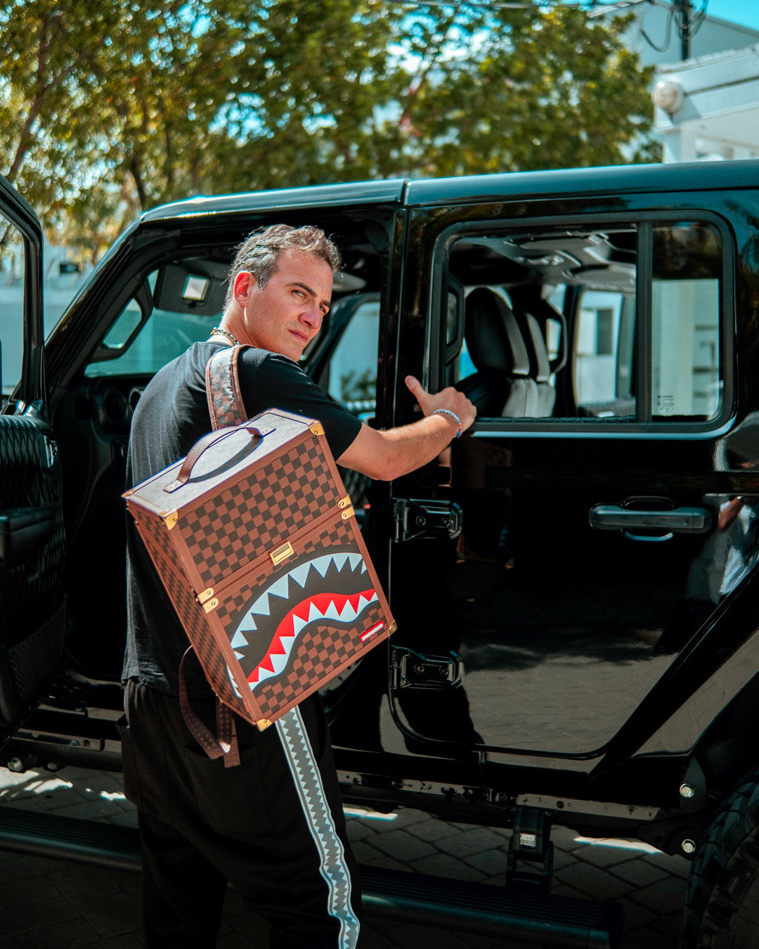 SPRAYGROUND THE CHATURANGA SHARK 1900 BACKPACK