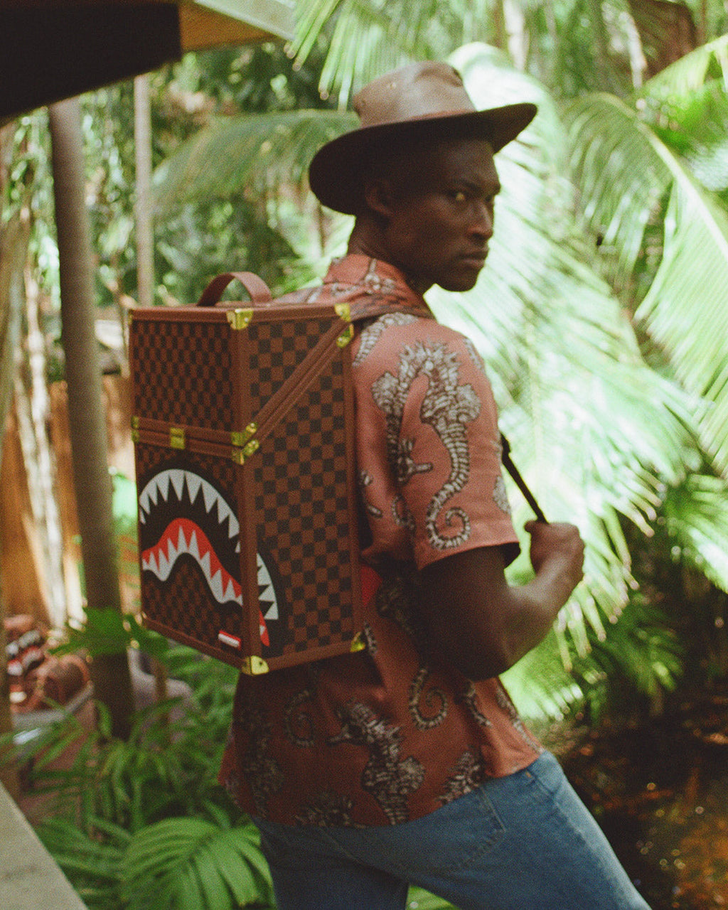 SPRAYGROUND THE CHATURANGA SHARK 1900 BACKPACK