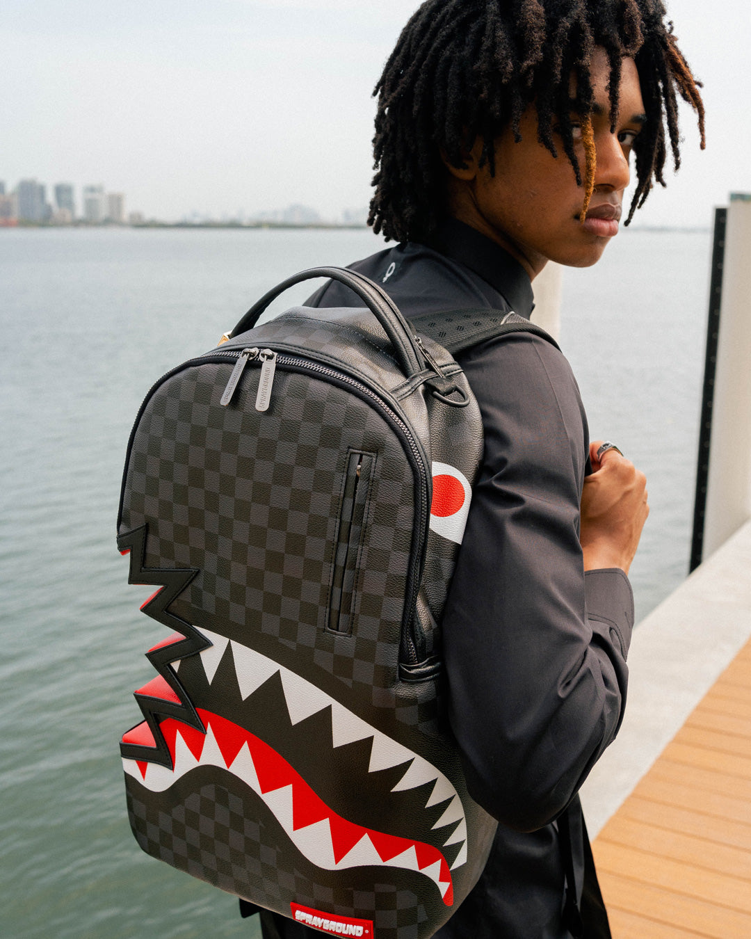 SPRAYGROUND SHARK BITE SHARKS IN PARIS GRAY BACKPACK (DLXV)
