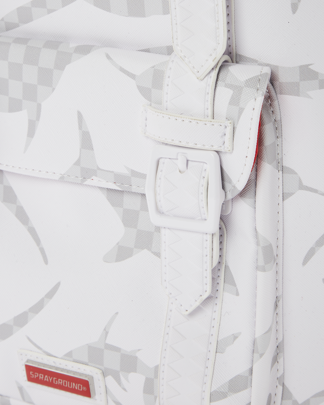 SPRAYGROUND SHARK CHECK (WHITE) HILLS BACKPACK
