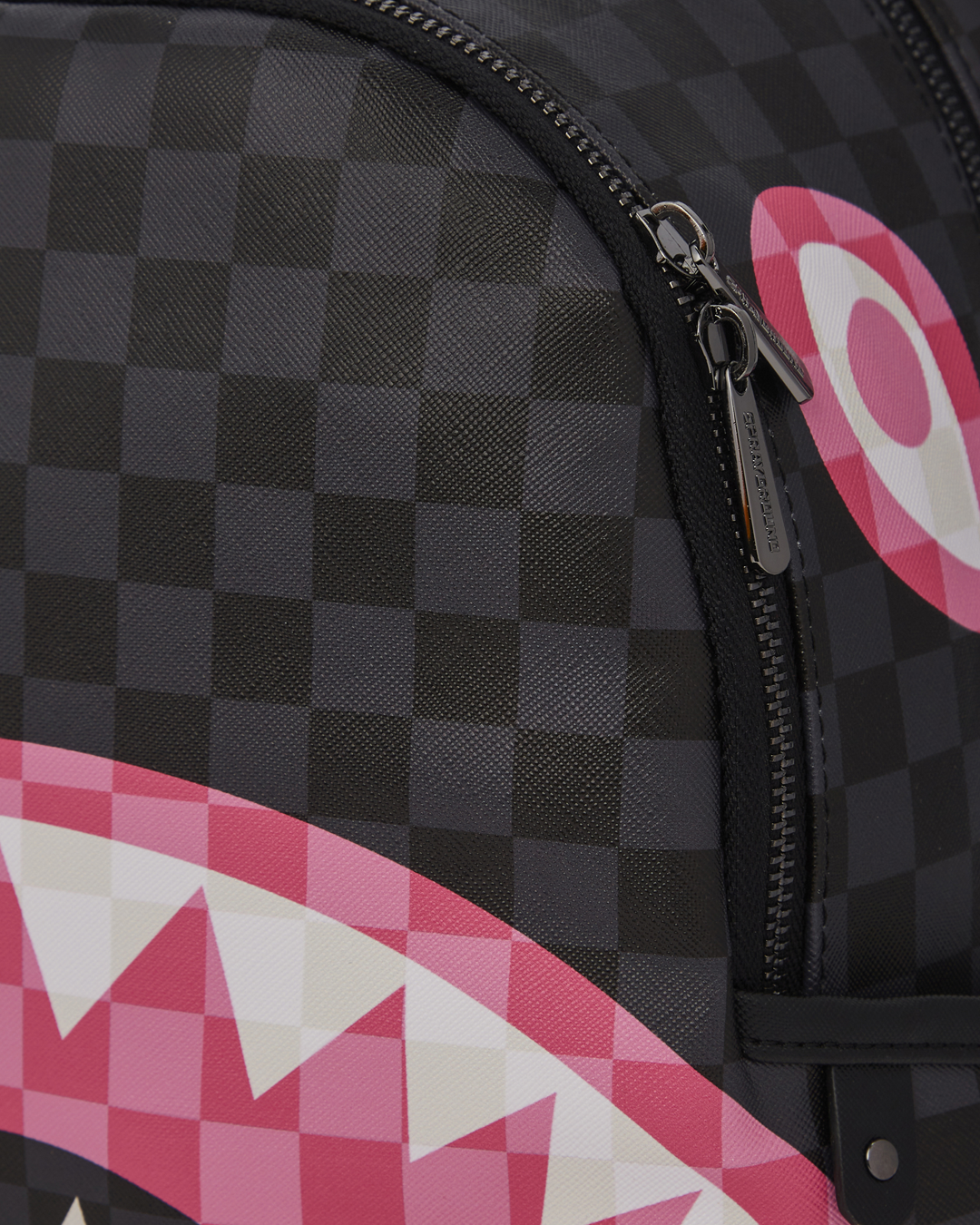 SPRAYGROUND SHARKS IN CANDY SAVAGE