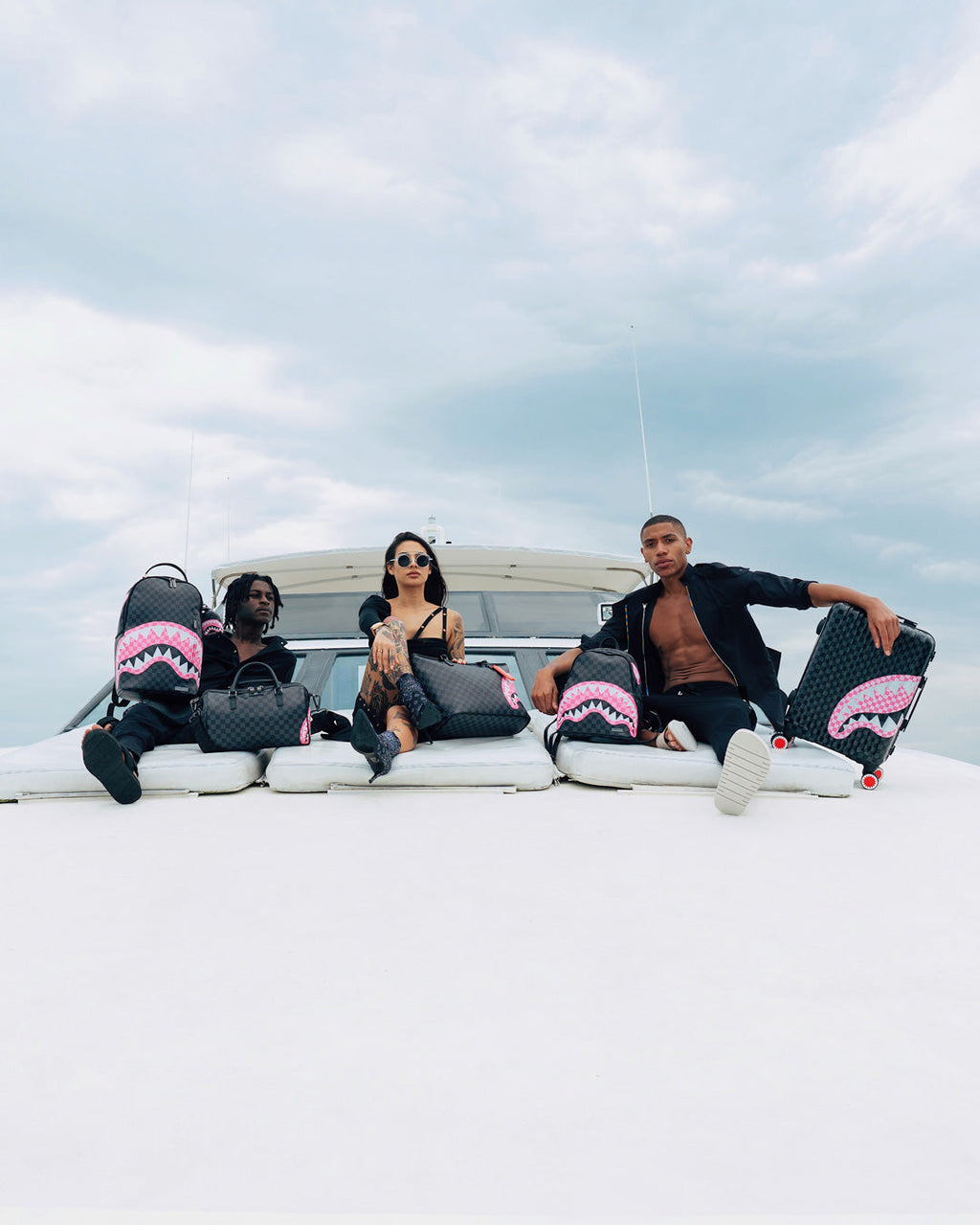 SPRAYGROUND SHARKS IN CANDY BACKPACK (DLXV)