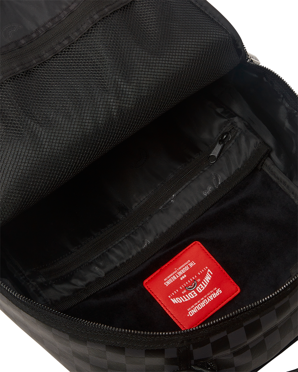 SPRAYGROUND XTC GREY SHARKS IN PARIS BACKPACK (DLXV)