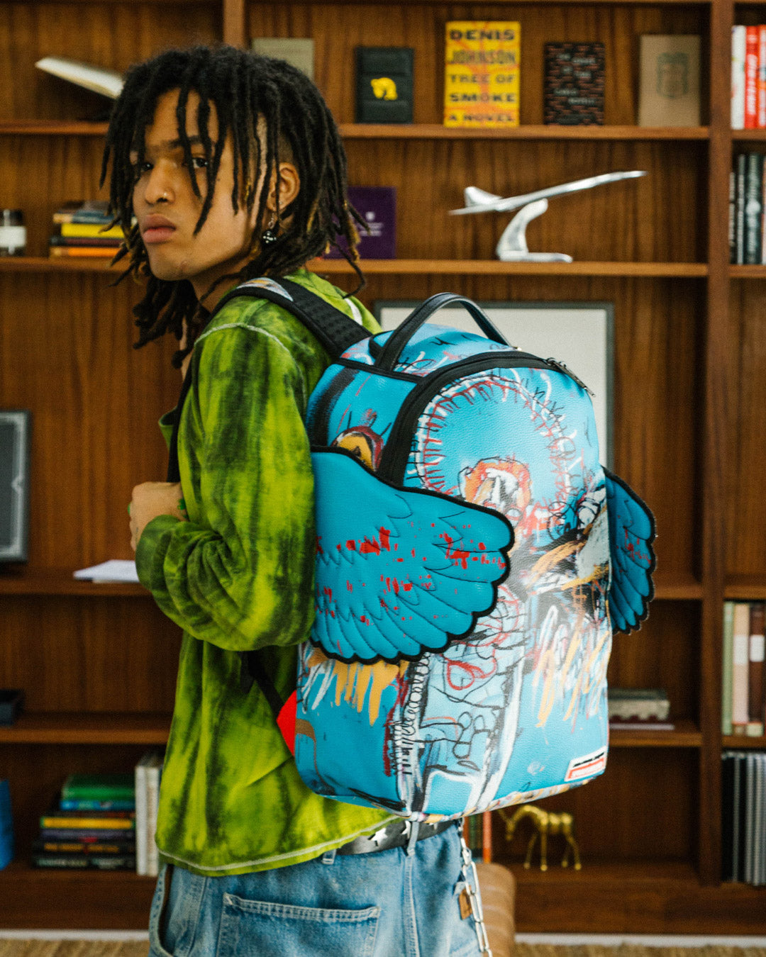 SPRAYGROUND OFFICIAL BASQUIAT UNTITLED (FALLEN ANGEL) 1981 WING BACKPACK (DLXV)