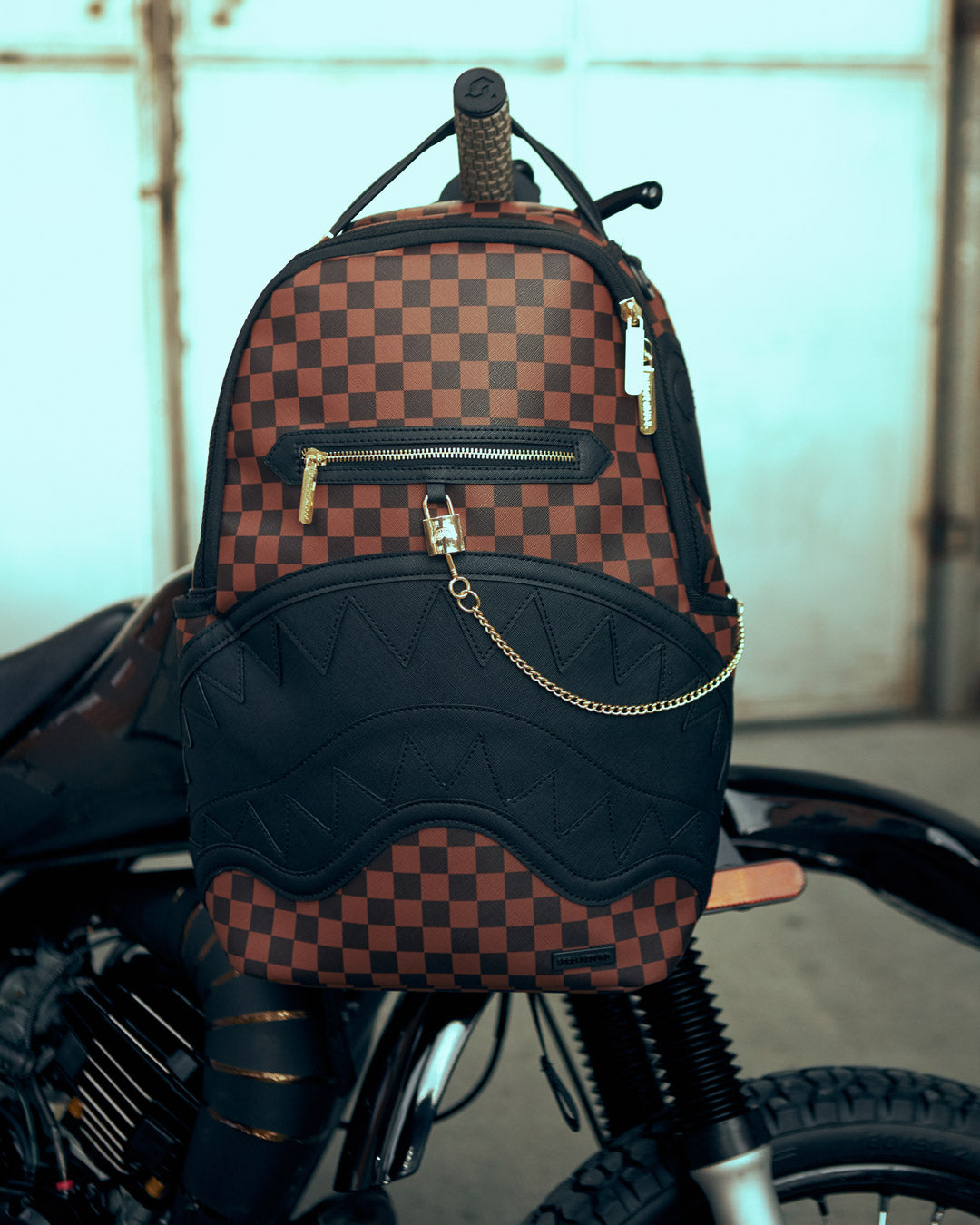 SPRAYGROUND HENNY LOCK SHARKS IN PARIS BACKPACK (DLXV)