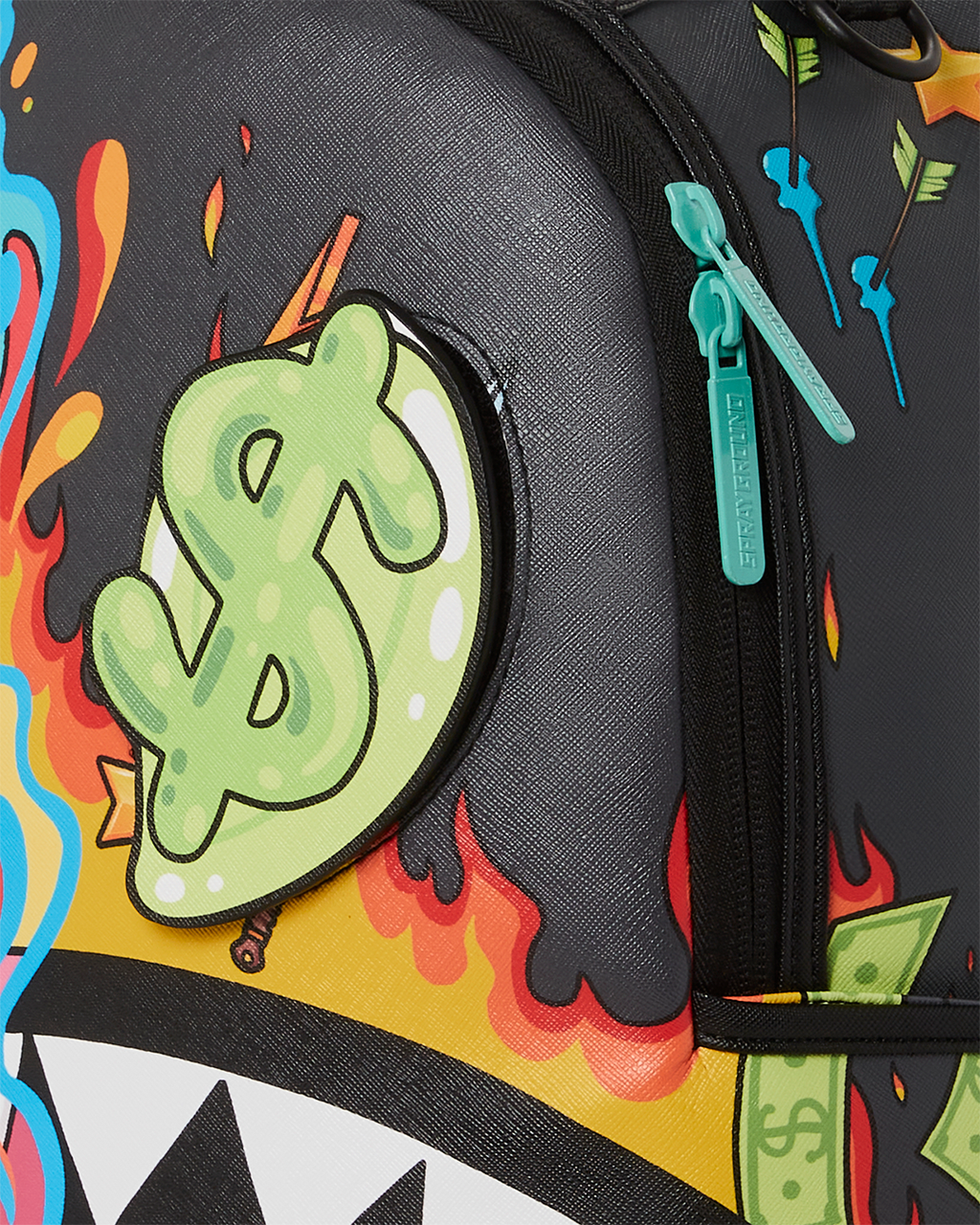 SPRAYGROUND DAZED & SHARK DOUBLE LIFE (WITH REMOVABLE EYE PATCHES)