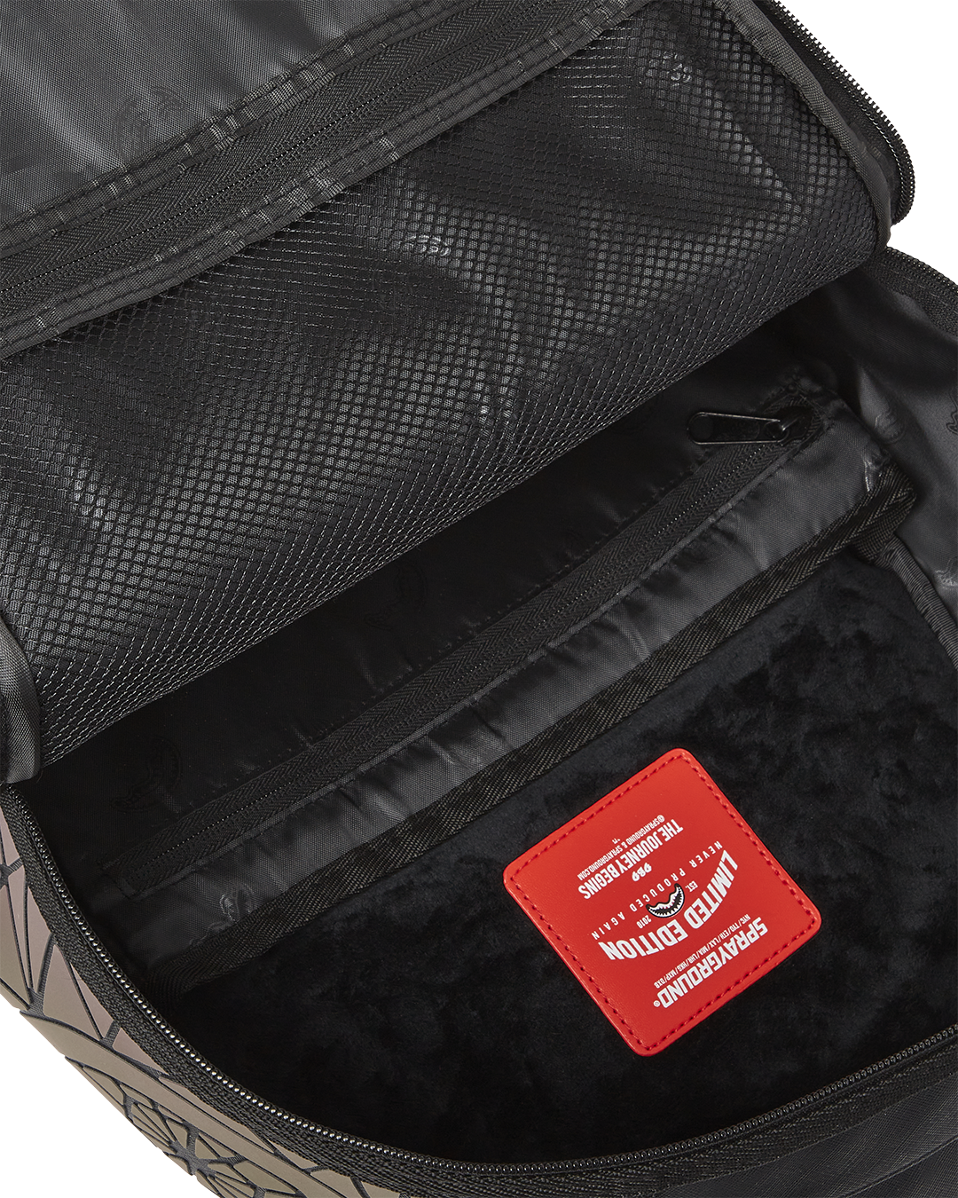 SPRAYGROUND ELECTROLUMINESCENT SHARK DLXSV BACKPACK