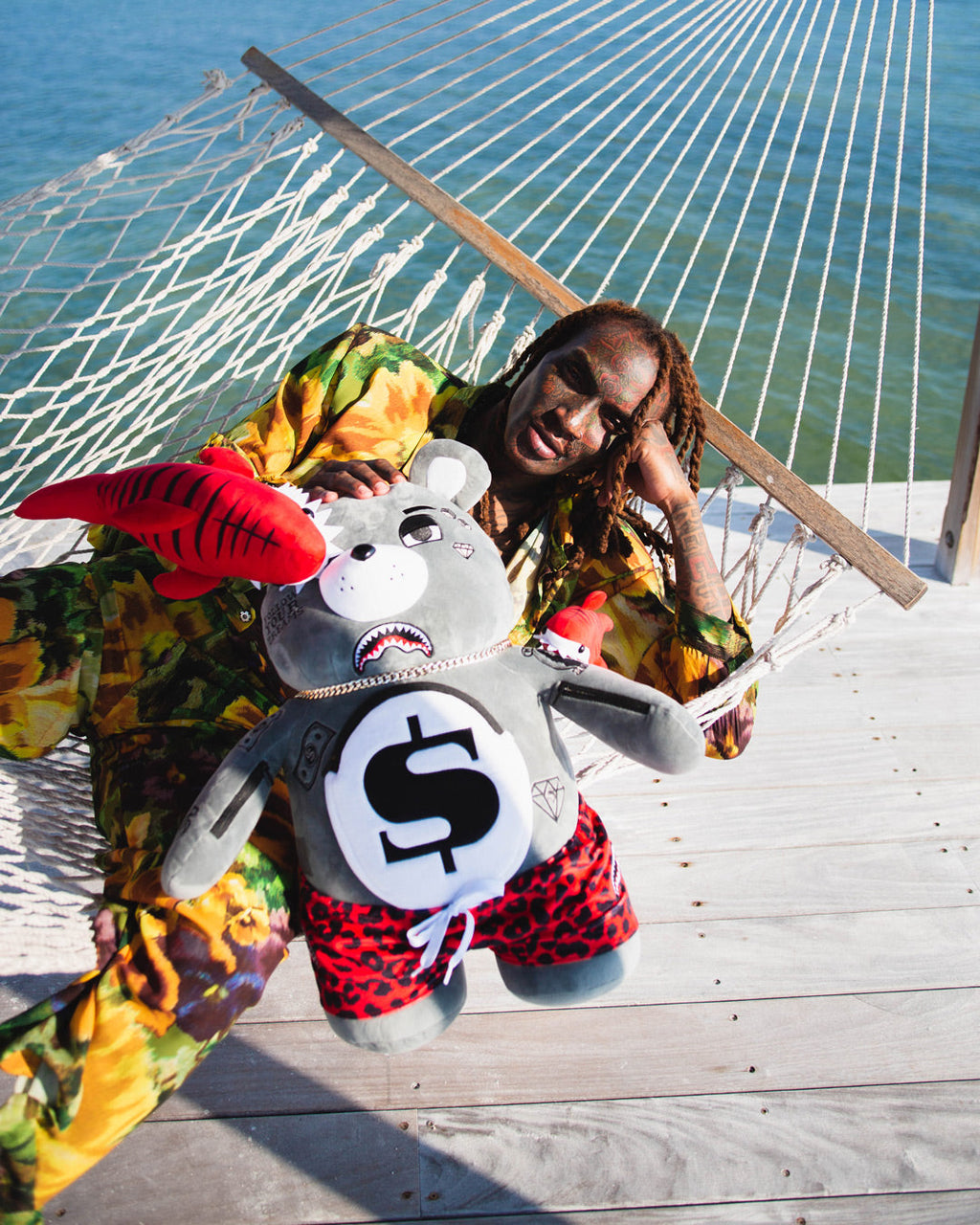 SPRAYGROUND SHARK FRIENDS MONEYBEAR TEDDYBEAR BACKPACK
