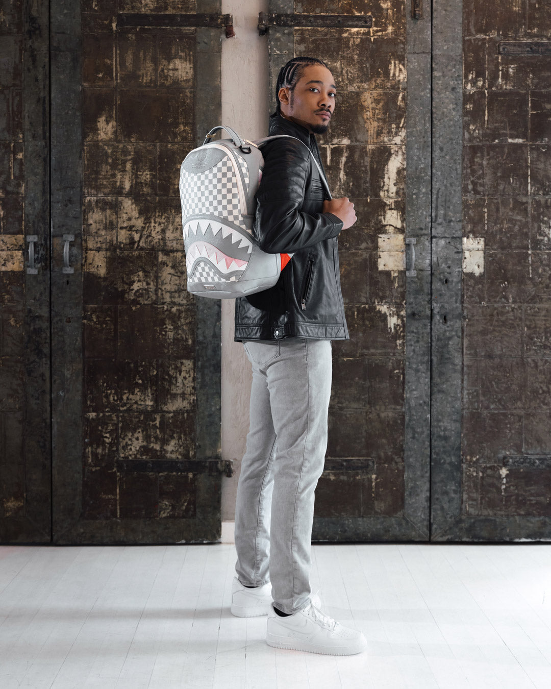 SPRAYGROUND AIR TO THE THRONE JETSET BACKPACK (DLXV)