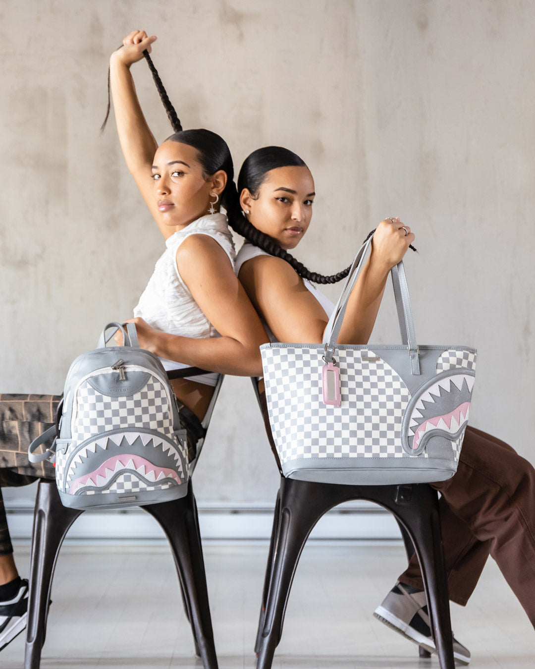 SPRAYGROUND AIR TO THE THRONE JETSET SAVAGE