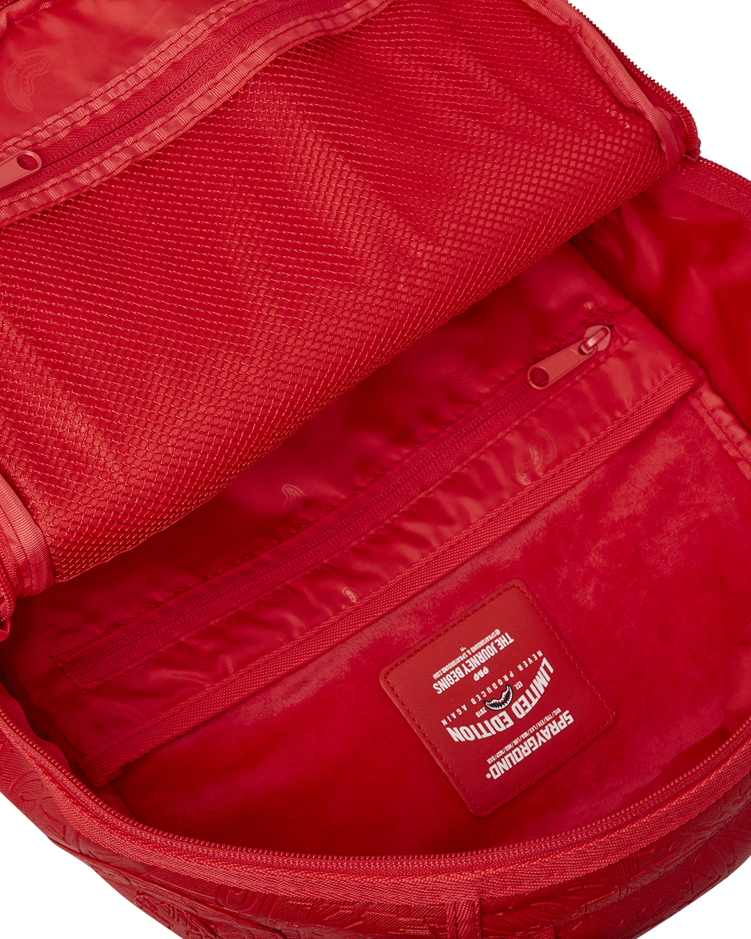 SPRAYGROUND KATANA SOUNDWAVE SHARK BACKPACK (DLXV)