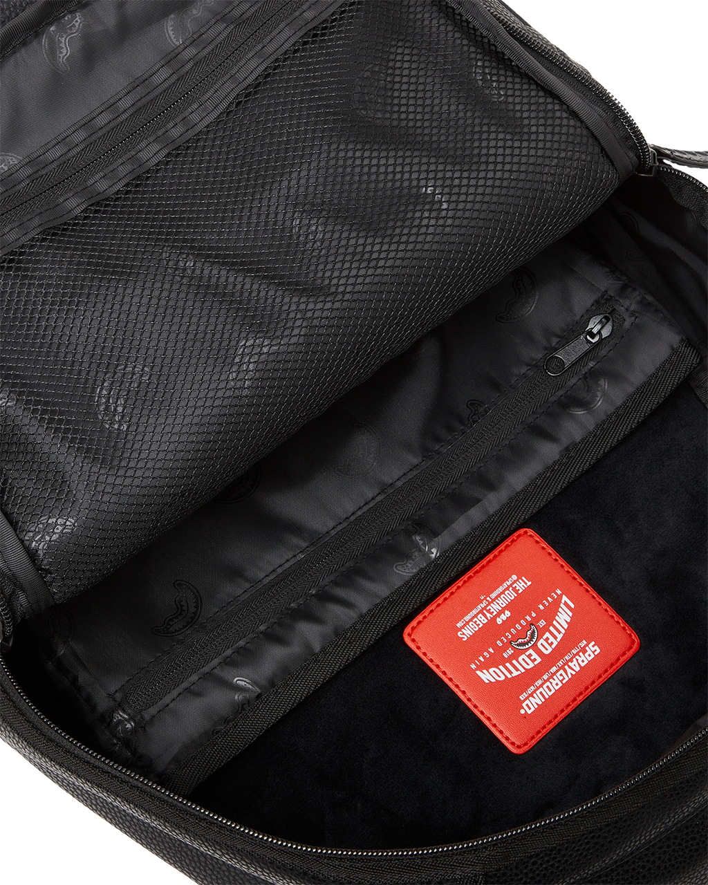 SPRAYGROUND EMBOSSED SHARK TRAVELER BACKPACK (DLXV)