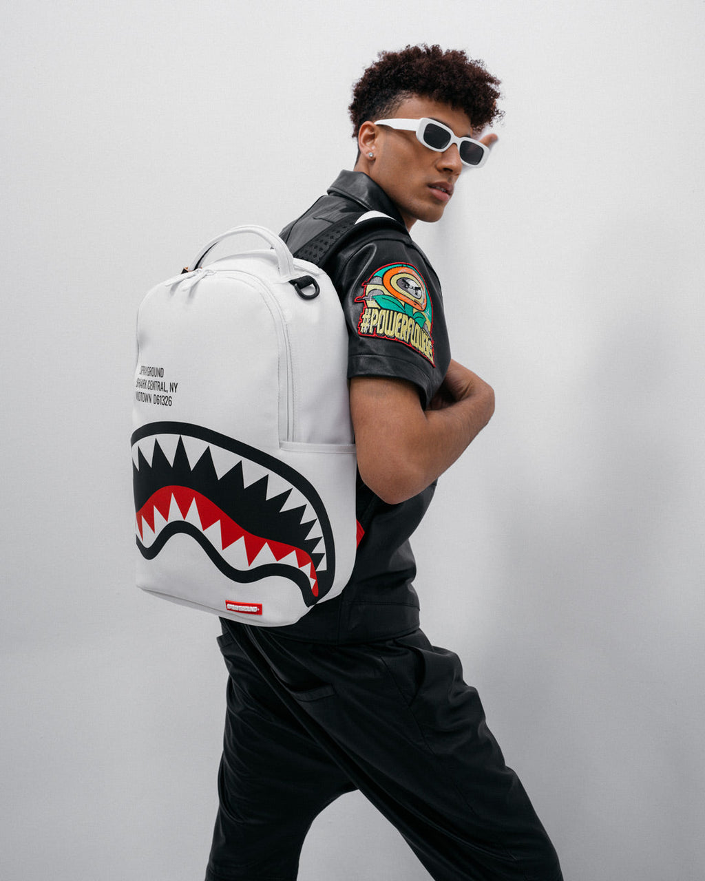 SPRAYGROUND SHARK CENTRAL (WHT) BACKPACK (DLXV)